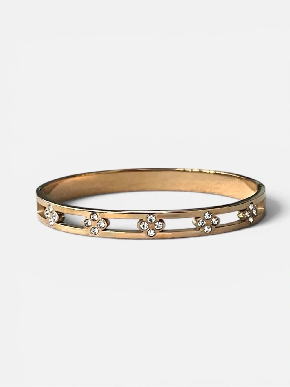 🔥5/$50🔥 Gold Tone Crystal Clover Cutout Bangle Bracelet
